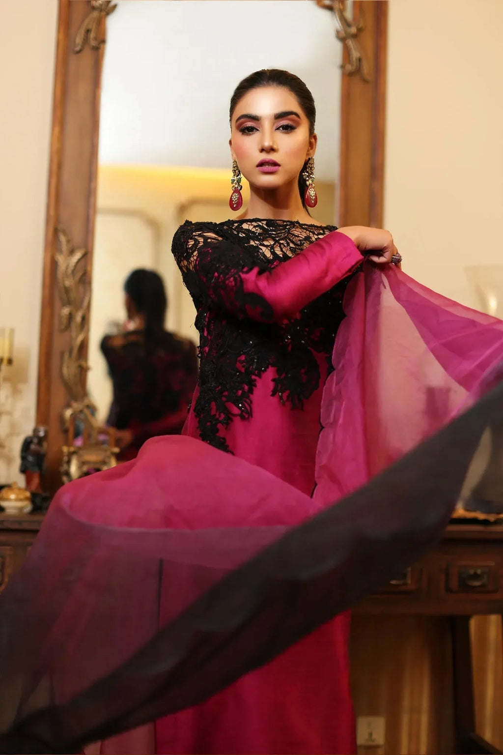Musferah Saad | Enchante Formals | Royal Onyx