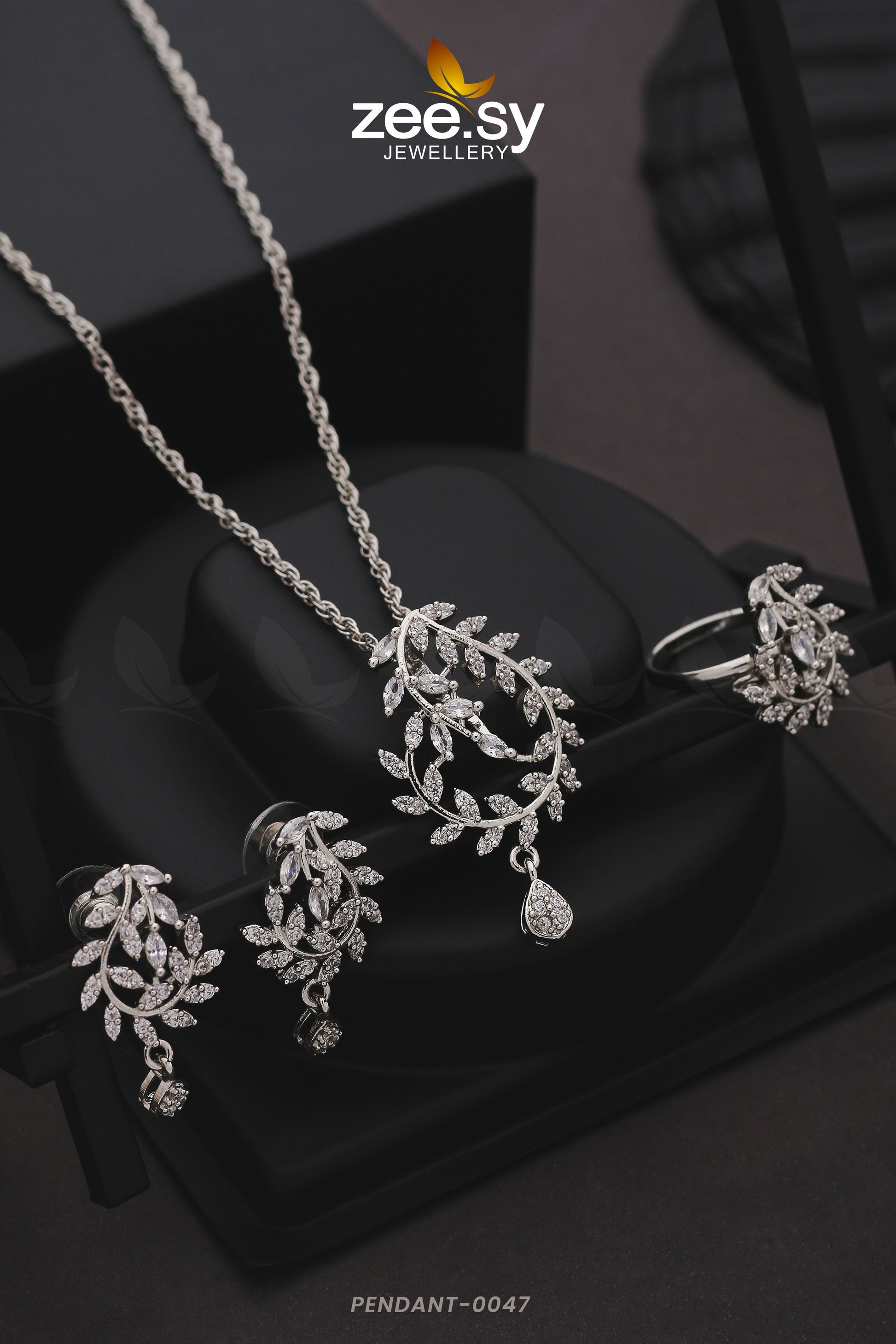 Pendant-0047 - Libasekhas
