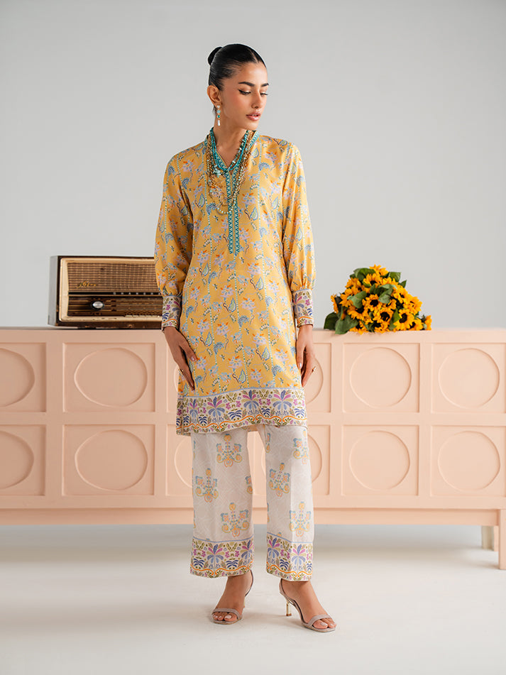 Gulaal | Summer Pret 26 | Claro