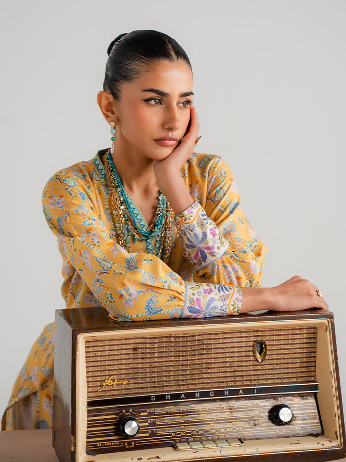 Gulaal | Summer Pret 26 | Claro