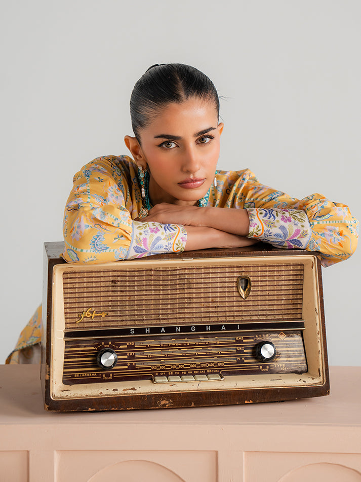 Gulaal | Summer Pret 26 | Claro