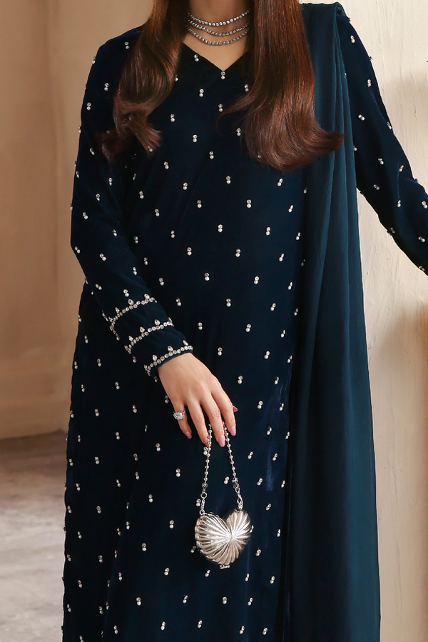 Vanya | Revuse Wedding Formals | RV-02 - Riwayat e Khas
