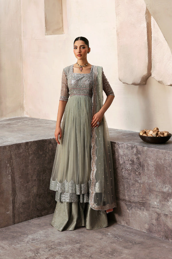 Vanya | Revuse Wedding Formals | RV-04 - Riwayat e Khas
