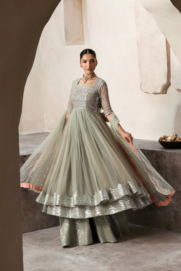 Vanya | Revuse Wedding Formals | RV-04 - Riwayat e Khas