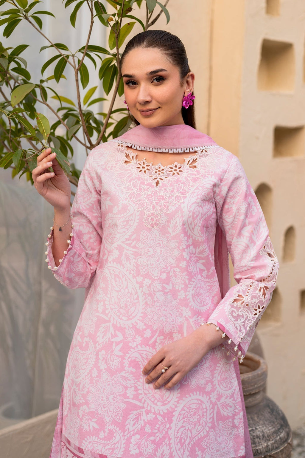 Alizeh | Levana Lawn | Perla - Riwayat-e-Khas