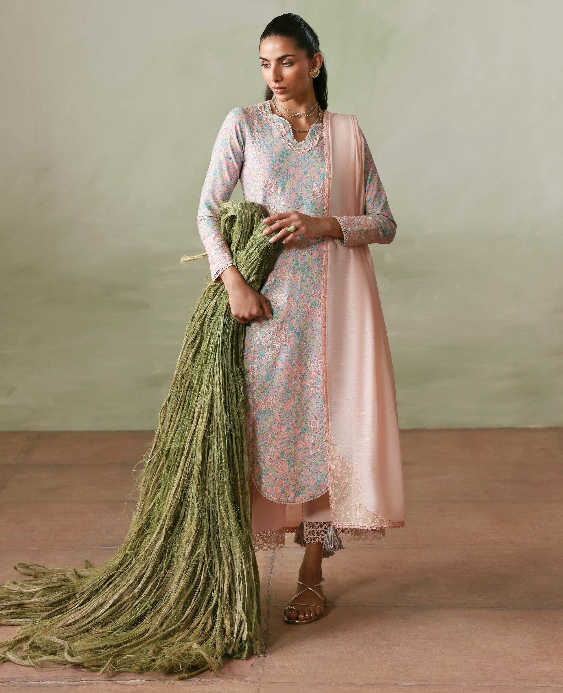 Republic Womenswear | Basic Vol 1'26 | Pesca