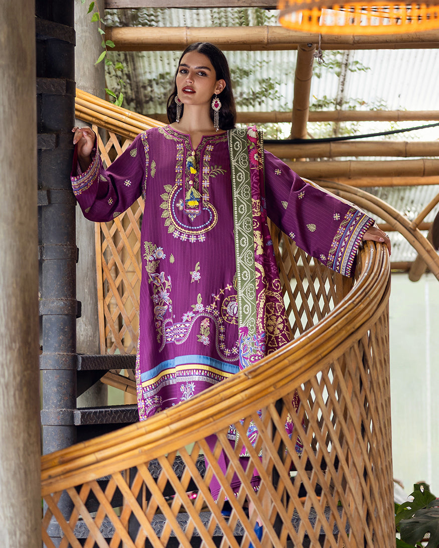 Mushq | Hemline Karandi | Plum Swirl