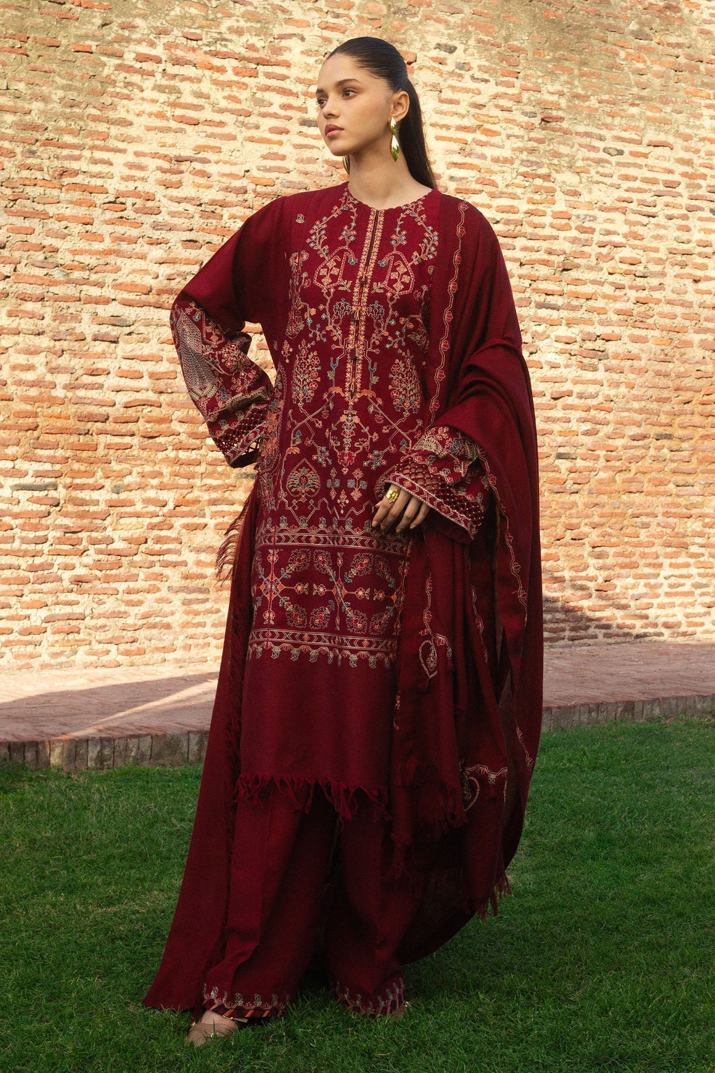Zara Shahjahan | Winter 24 |  RAHA-D8 - House Of Anaya