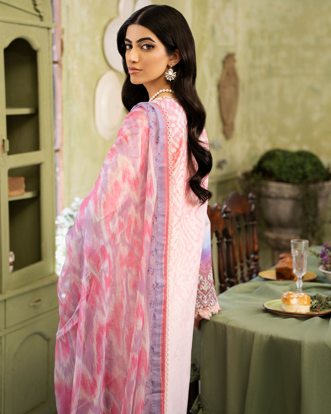 Roheenaz | Flora Printed Lawn | Amara - Riwayat-e-Khas