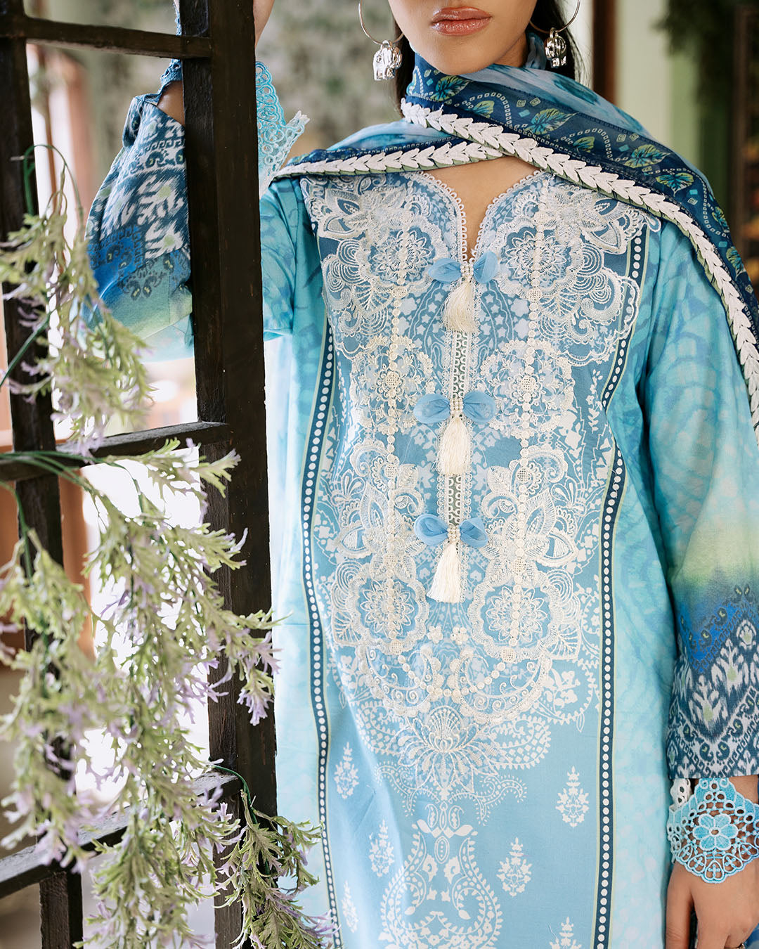 Roheenaz | Flora Printed Lawn | Azure - Riwayat-e-Khas