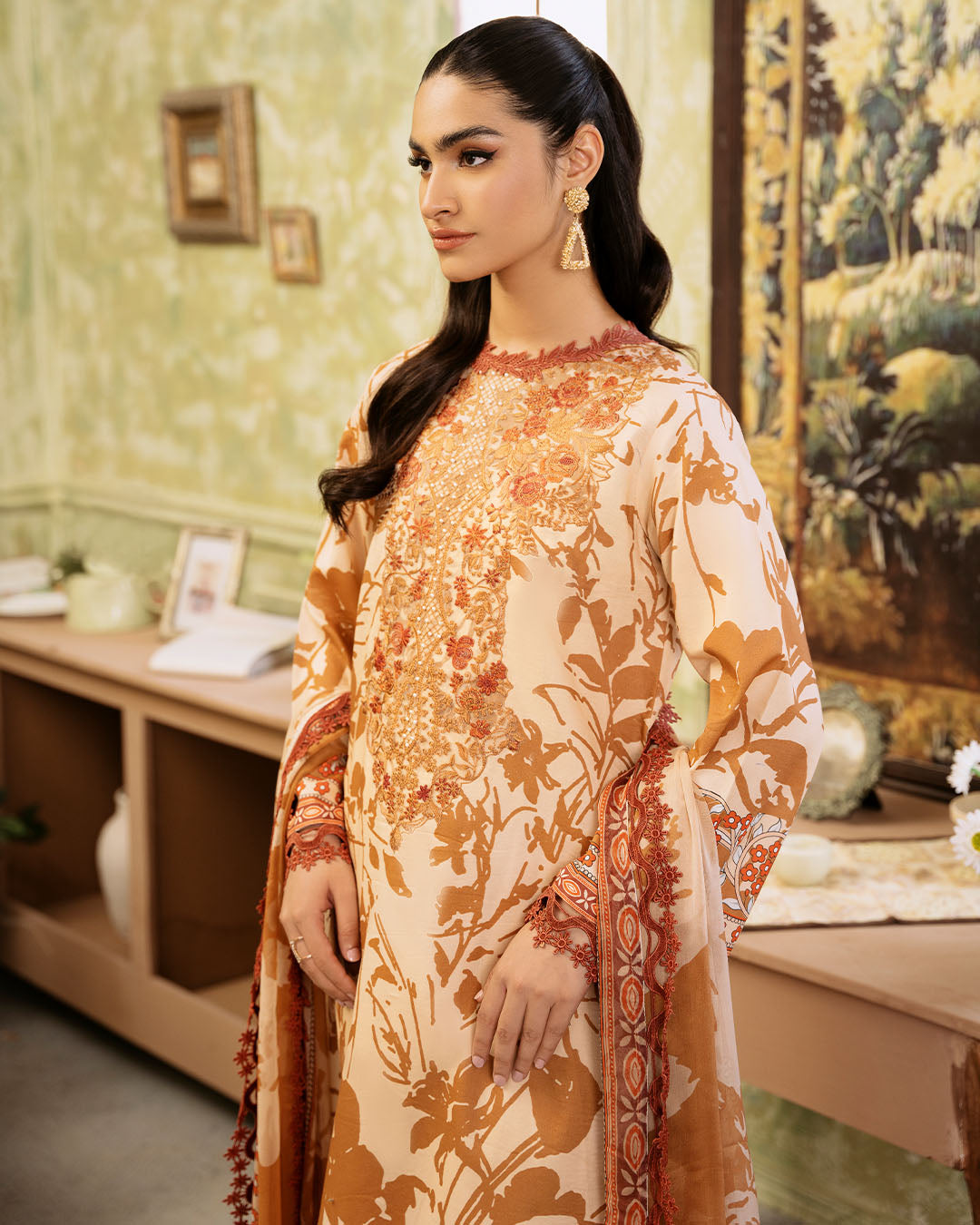 Roheenaz | Flora Printed Lawn | Harmonia - Riwayat-e-Khas