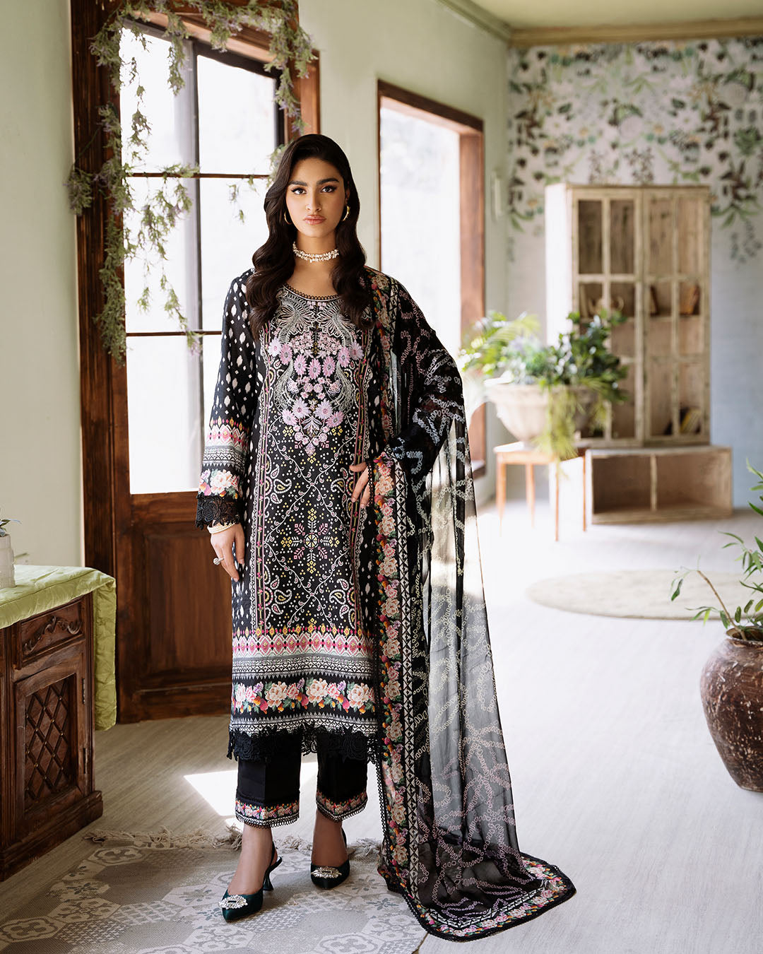 Roheenaz | Flora Printed Lawn | Veridian - Riwayat-e-Khas