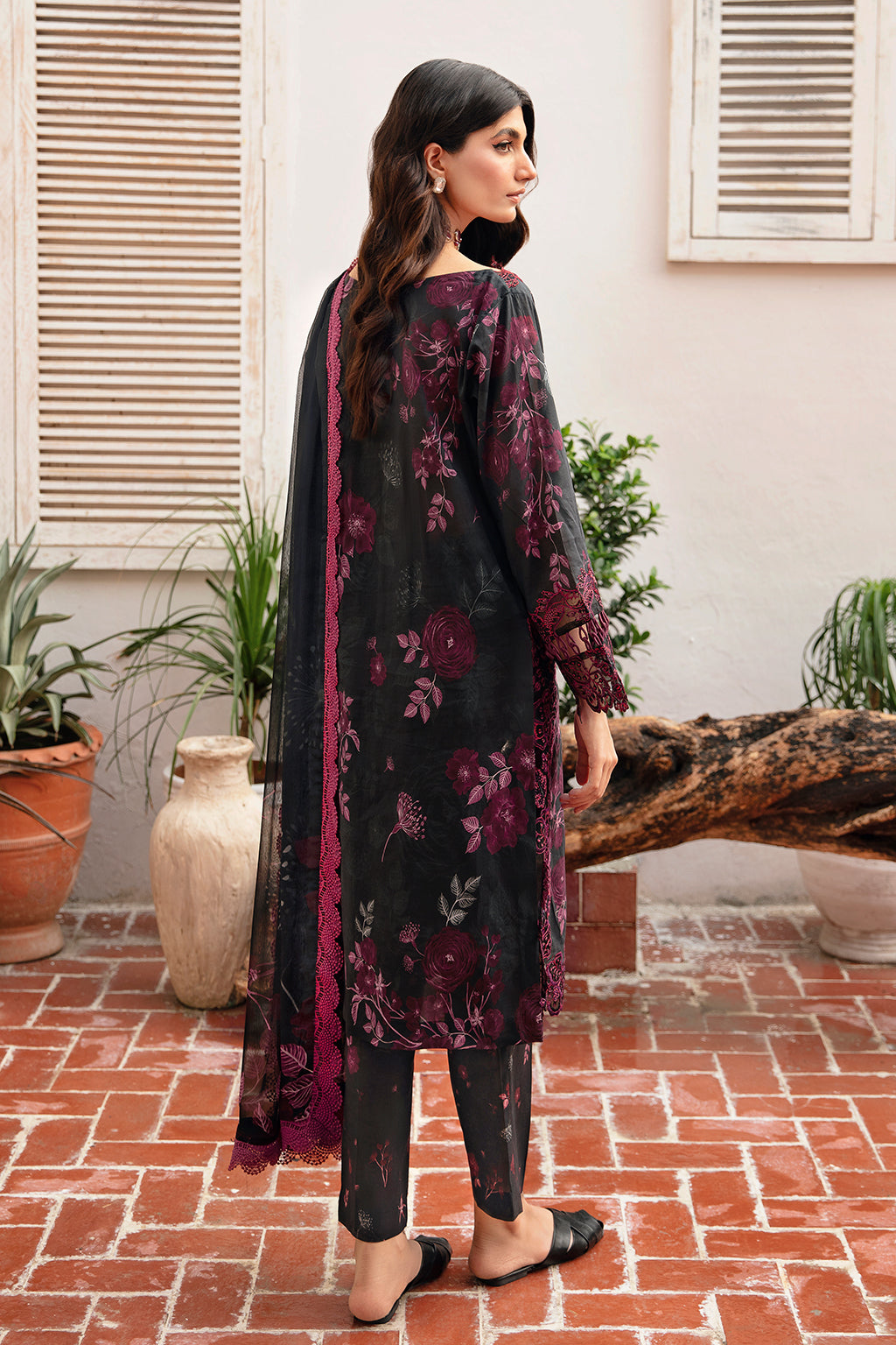 Ramsha | Rangrez Lawn Collection | N-401 - House Of Anaya