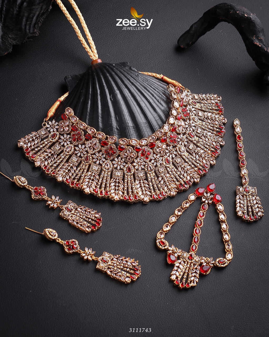 Momina Bridal Sets - Libasekhas