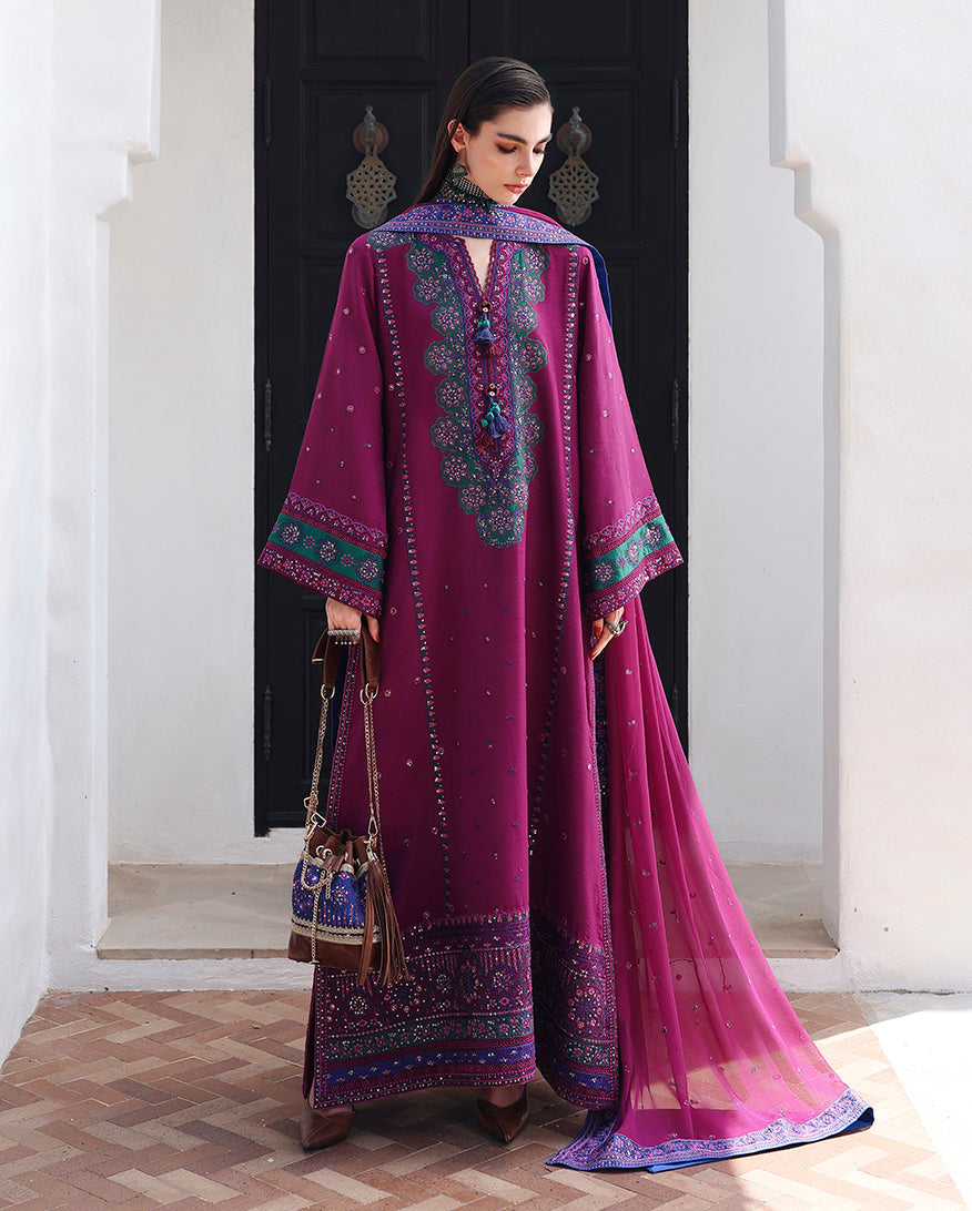 Mushq | Nuvera | Rawsilk | Reina Rouge