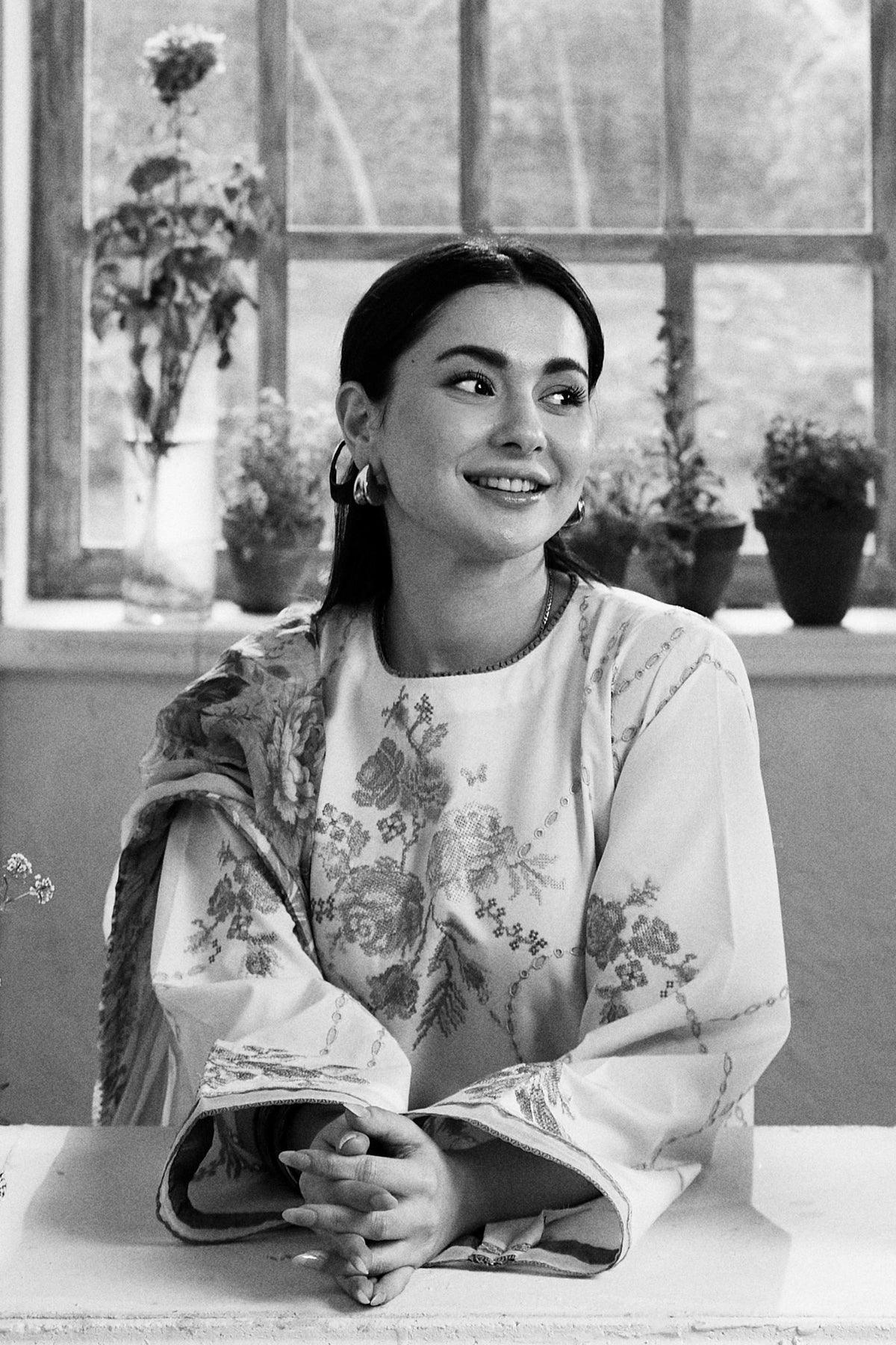 Zara Shahjahan - Ruhi 10A - Riwayat-e-khas