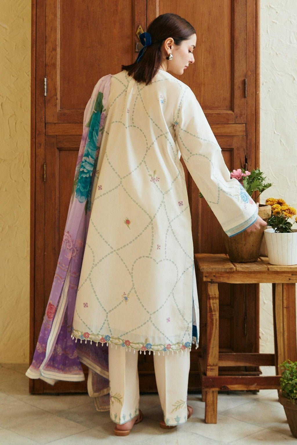 Zara Shahjahan - Ruhi 10A - Riwayat-e-khas