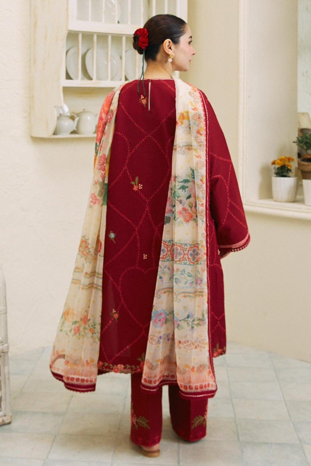 Zara Shahjahan - Ruhi 10 B - Riwayat-e-khas