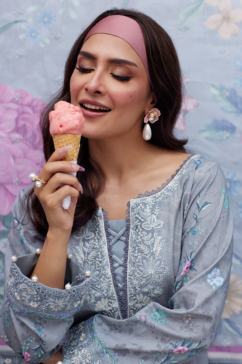 Gulaal | Saffira Lawn 25 | Carla - Riwayat-e-Khas