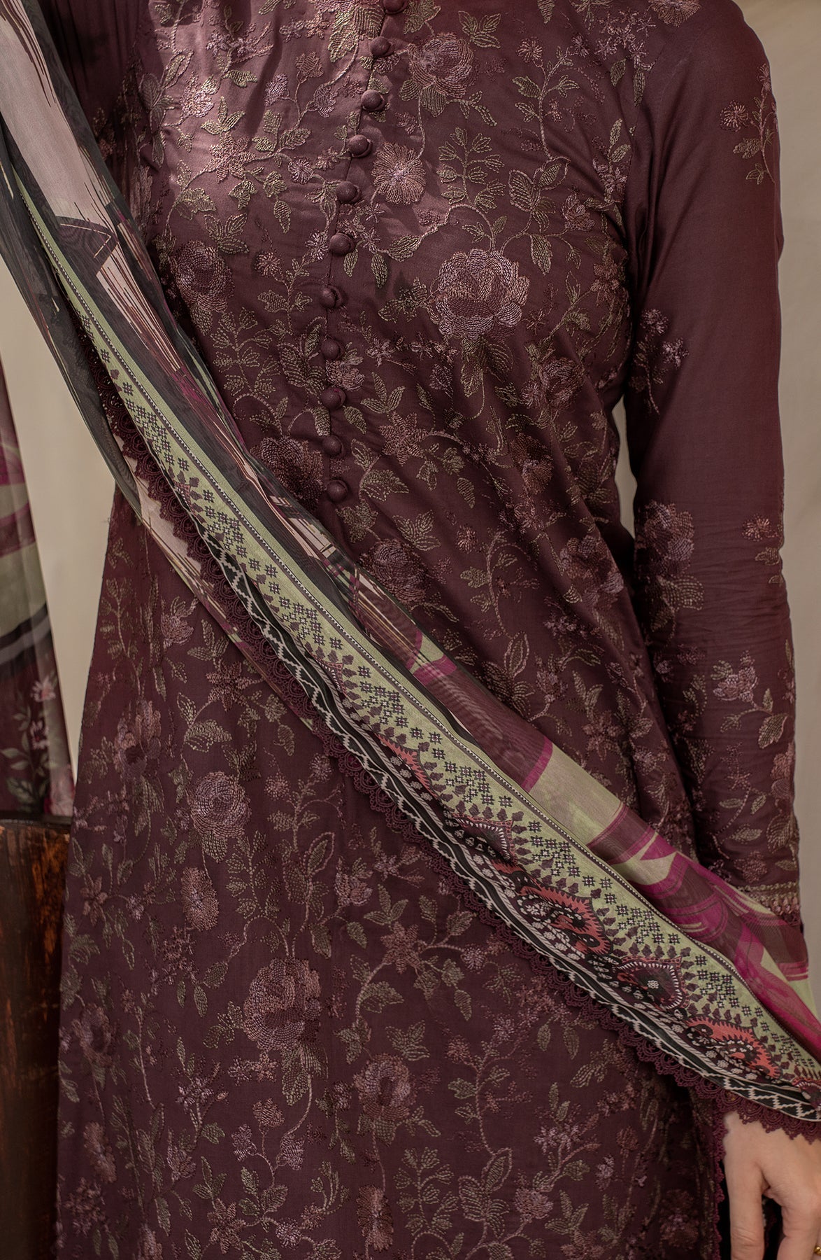 Zarif | Festive Lawn | ZFL 05 MIRAAL - House Of Anaya