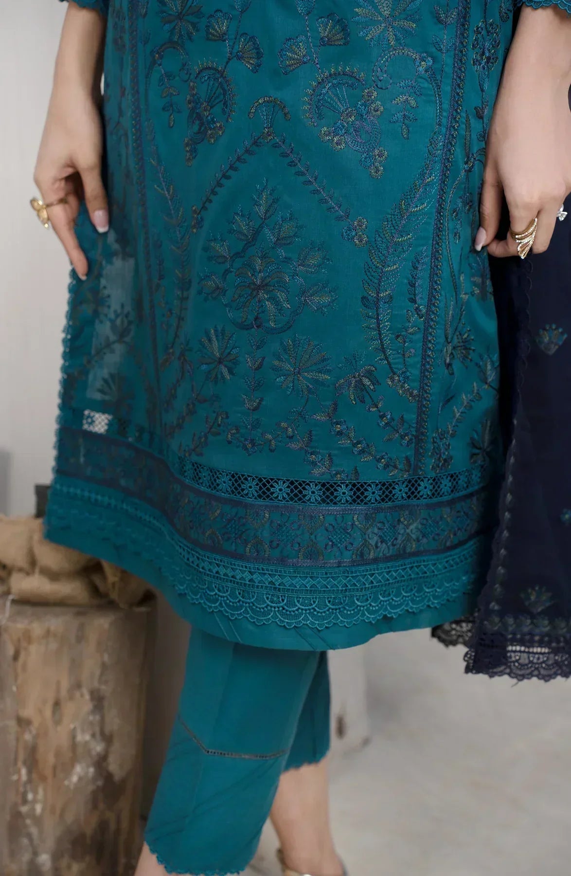 Zarif | Eid Lawn 24| ZL 07 MARINA - House Of Anaya