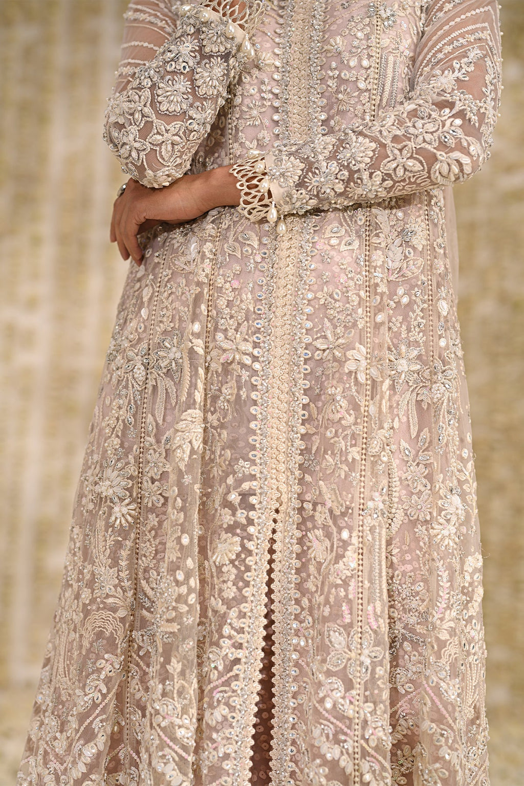 Saad Bin Shahzad | Kai-ros Wedding Stitched25 | NURVI
