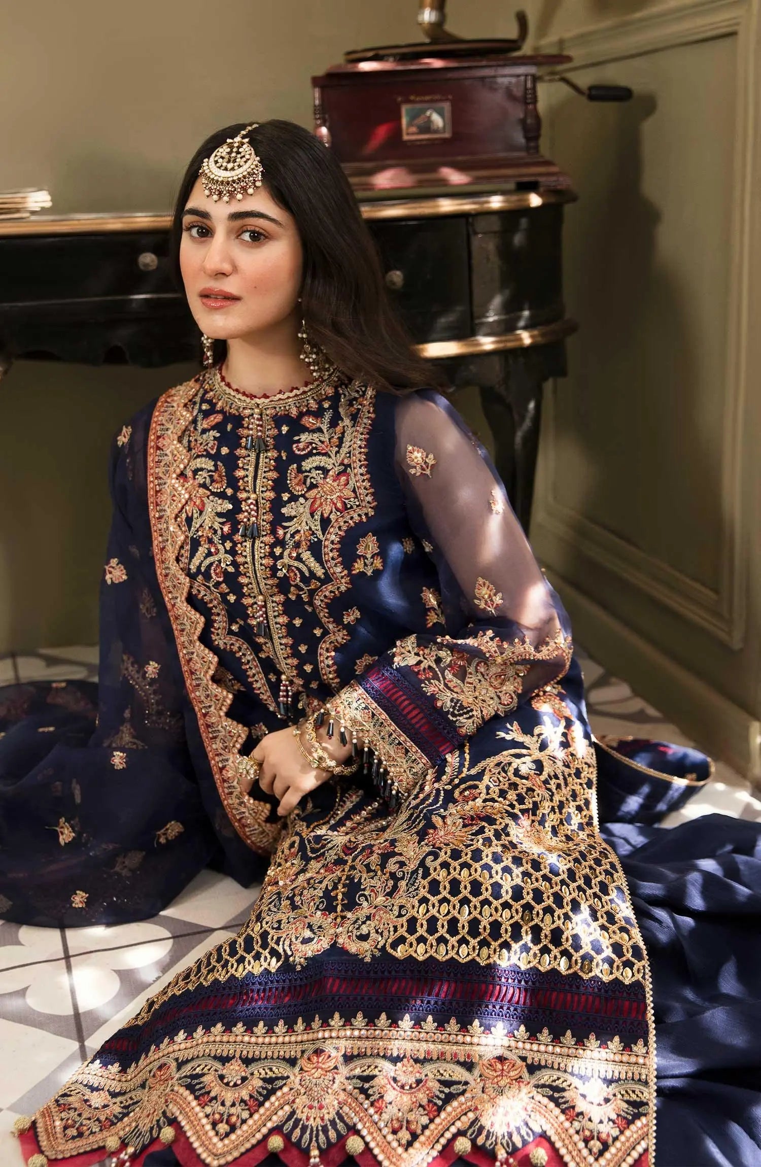 Zarin by Eleshia Embroidered Organza 3Pc Suit - SAARYA - House Of Anaya