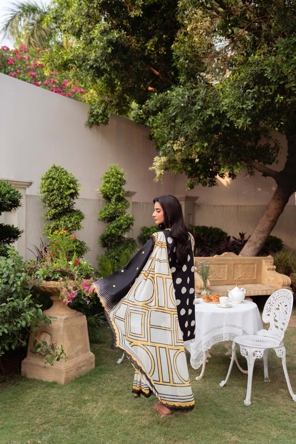 Sable Vogue | Lila Lawn 25 | SAL-03-25