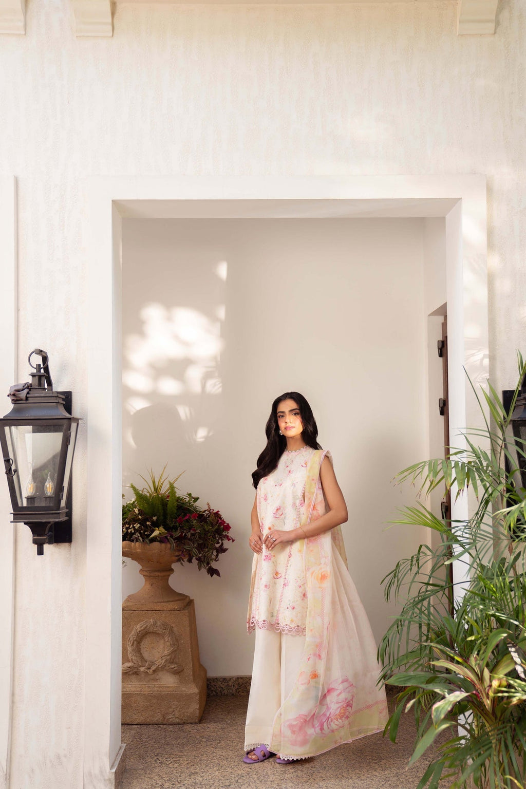 Sable Vogue | Lila Lawn 25 | SAL-04-25