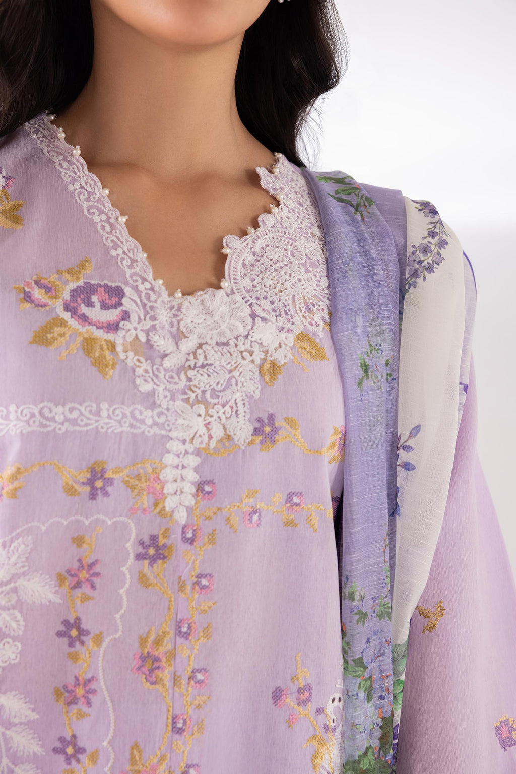 Sana Safinaz | Luxury Pret | Muzlin Lawn Suit SC26MUZ211BP3