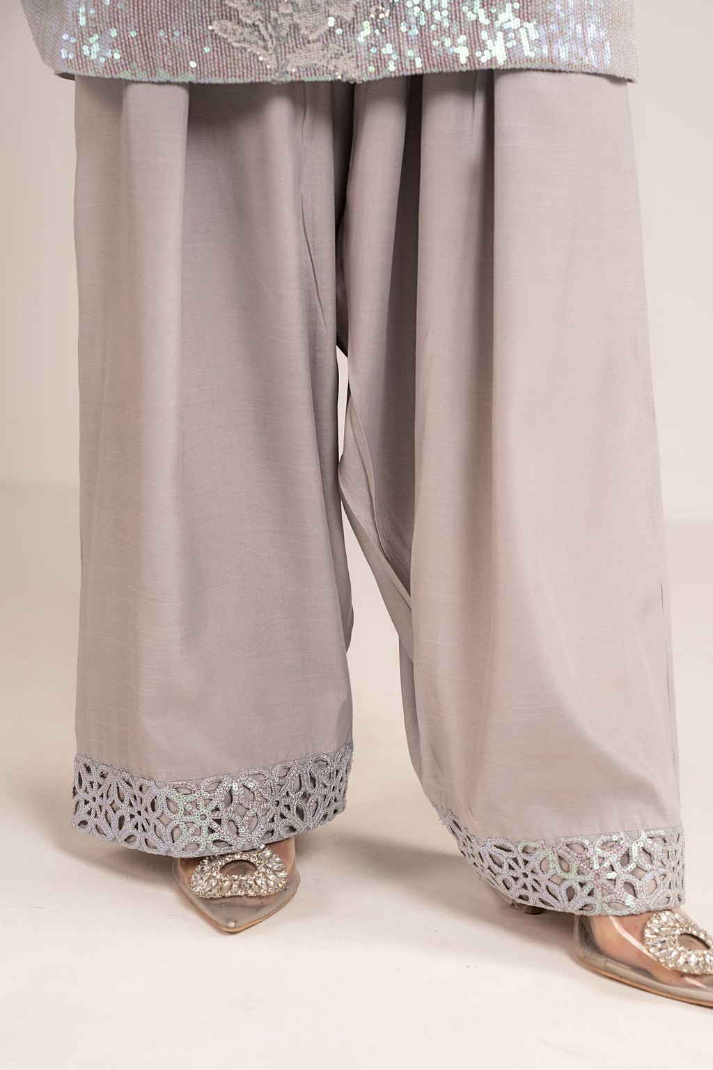 Maria B | Modern Archives | 3 Piece Embroidered Chiffon Suit