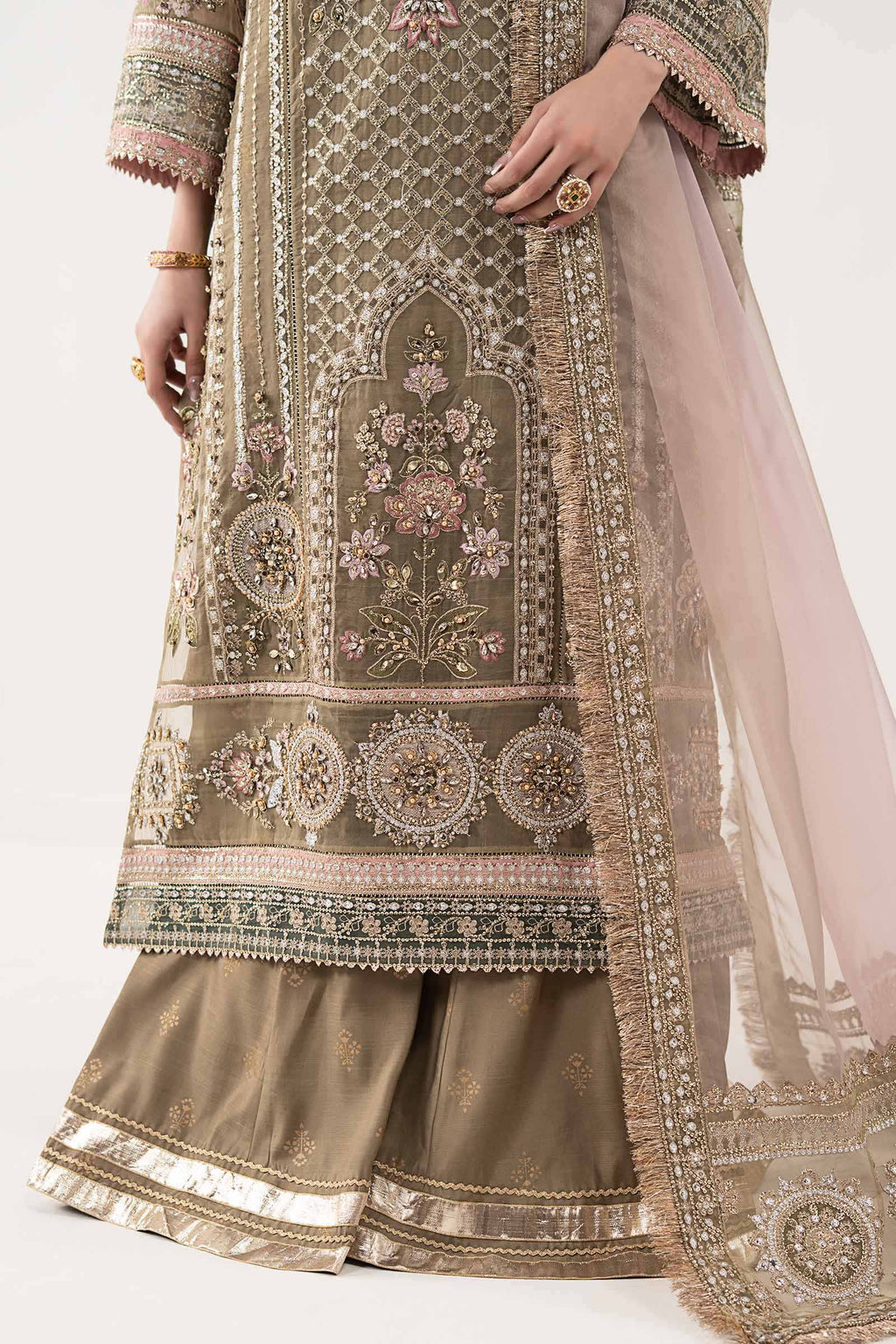 Maria B | Eid Collection 26 | 3 Piece Embroidered Organza Suit