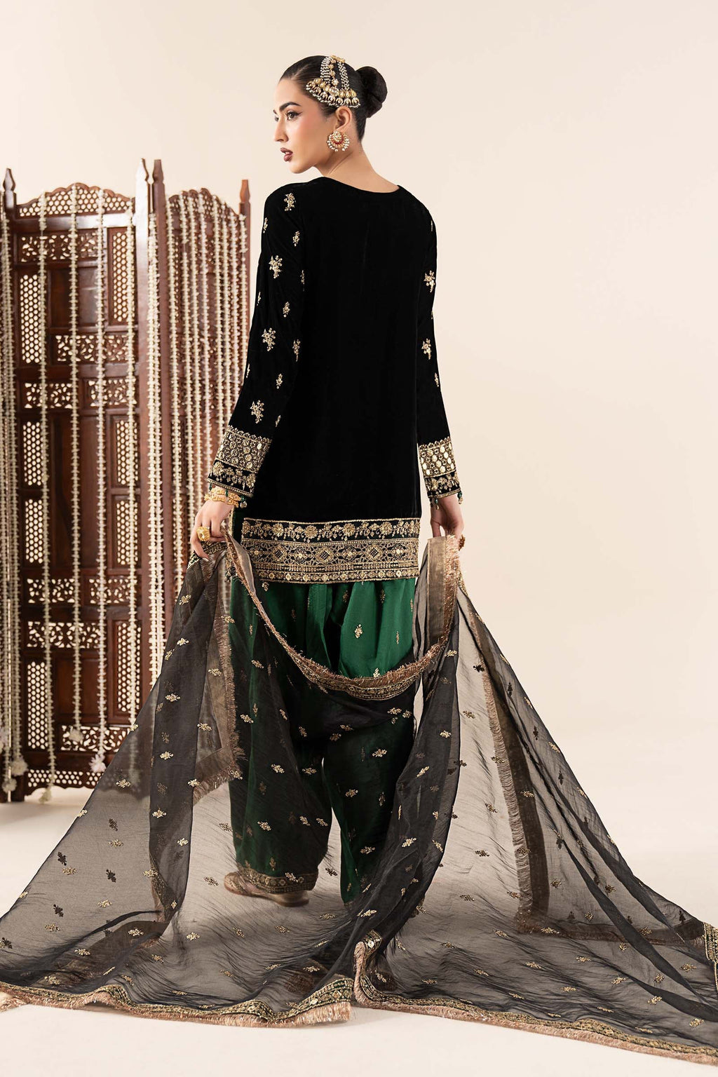 Maria B | Eid Collection 26 | 3 Piece Embroidered Velvet Suit