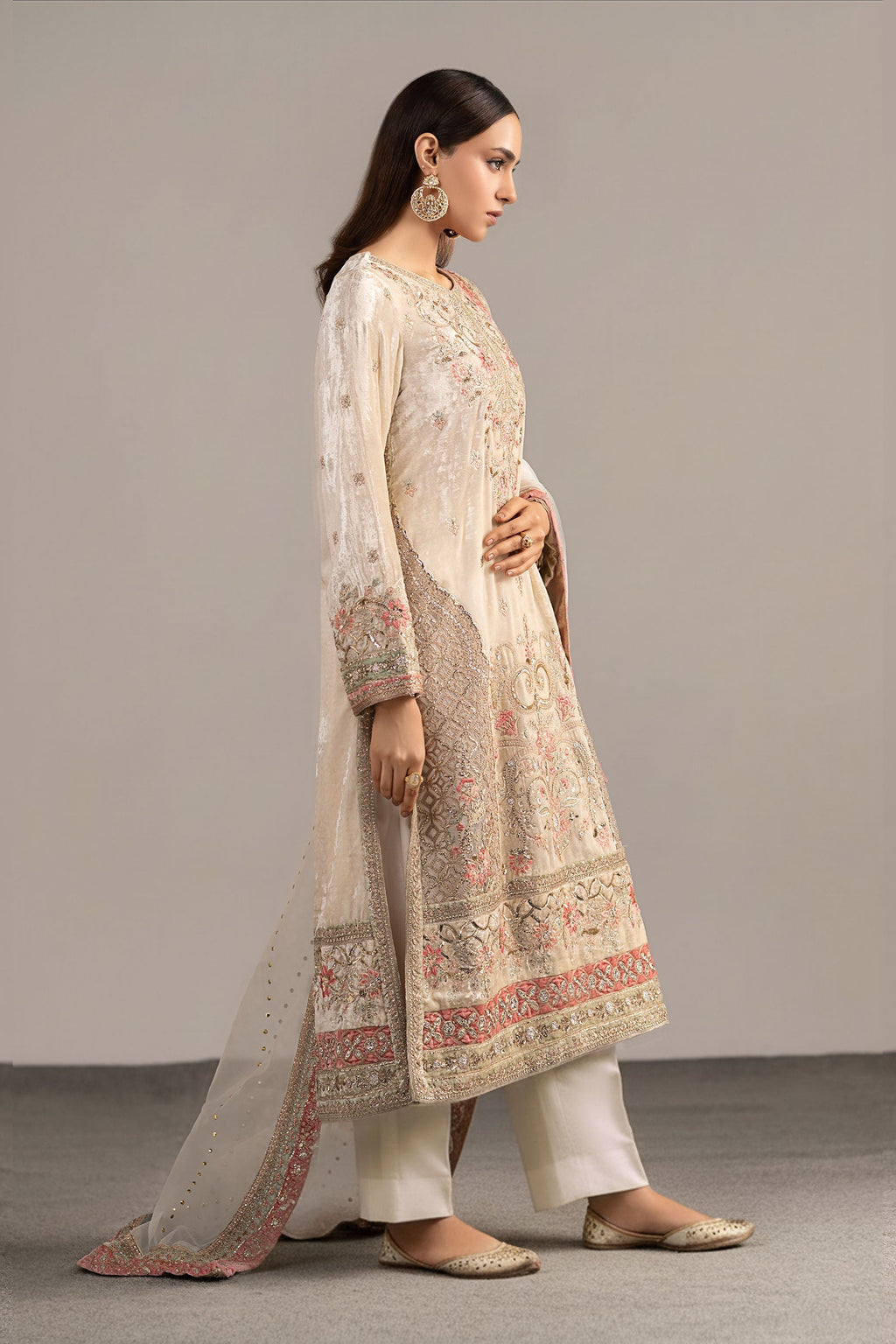 Maria B | Eid Collection 26 | 3 Piece Embroidered Velvet Suit