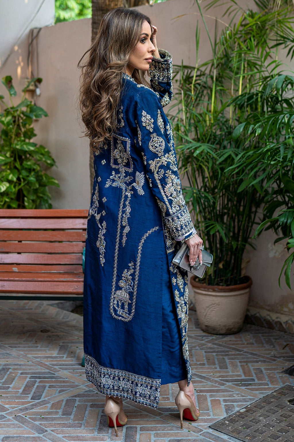 Motifz | Couture Camila | 0070-GISELLE HAND EMBELLISHED KOREAN SILK STITCHED