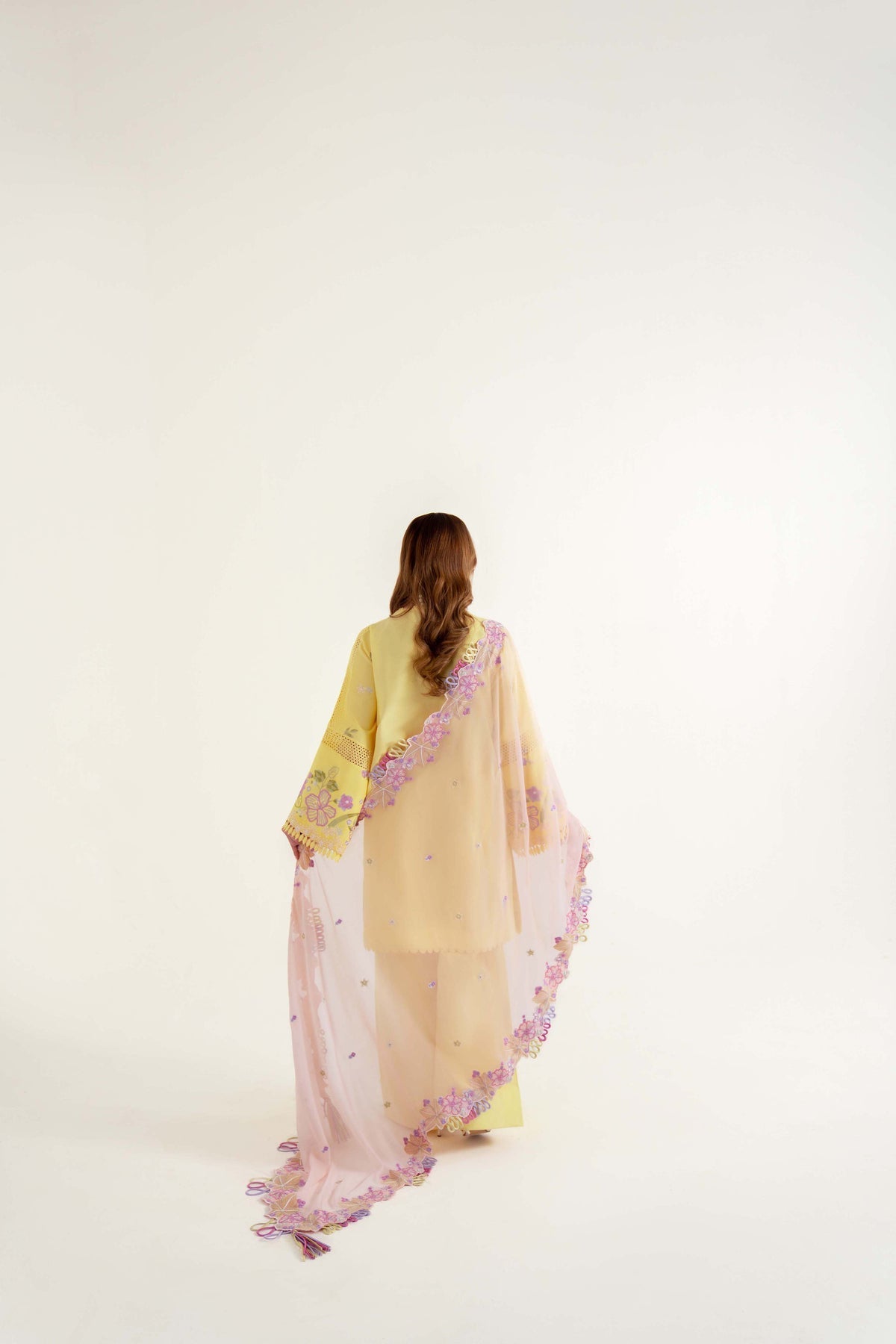 Sable Vogue | Luxury Lawn 25 | SL-01-25-V2