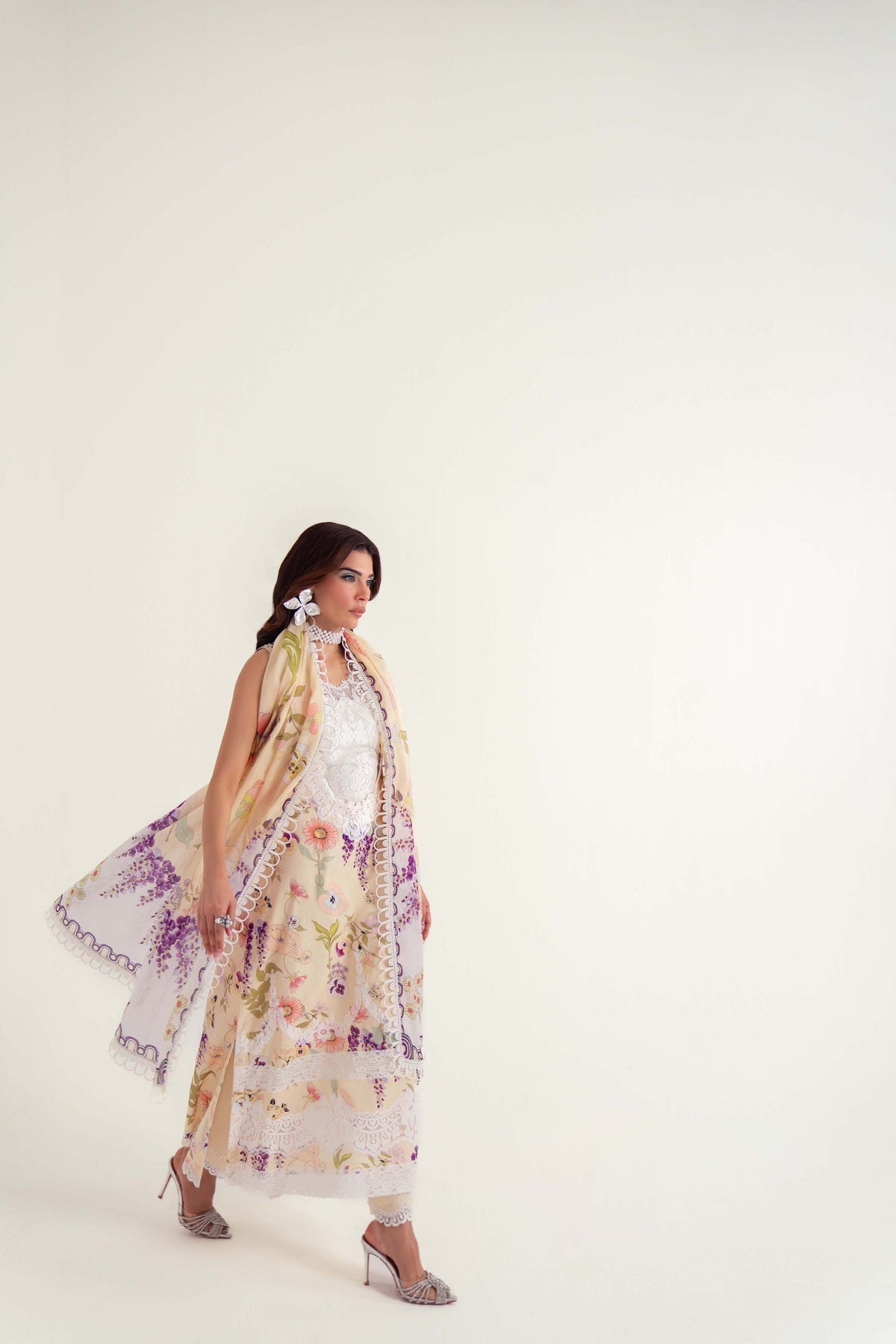 Sable Vogue | Luxury Lawn 25 | SL-05-25-V2