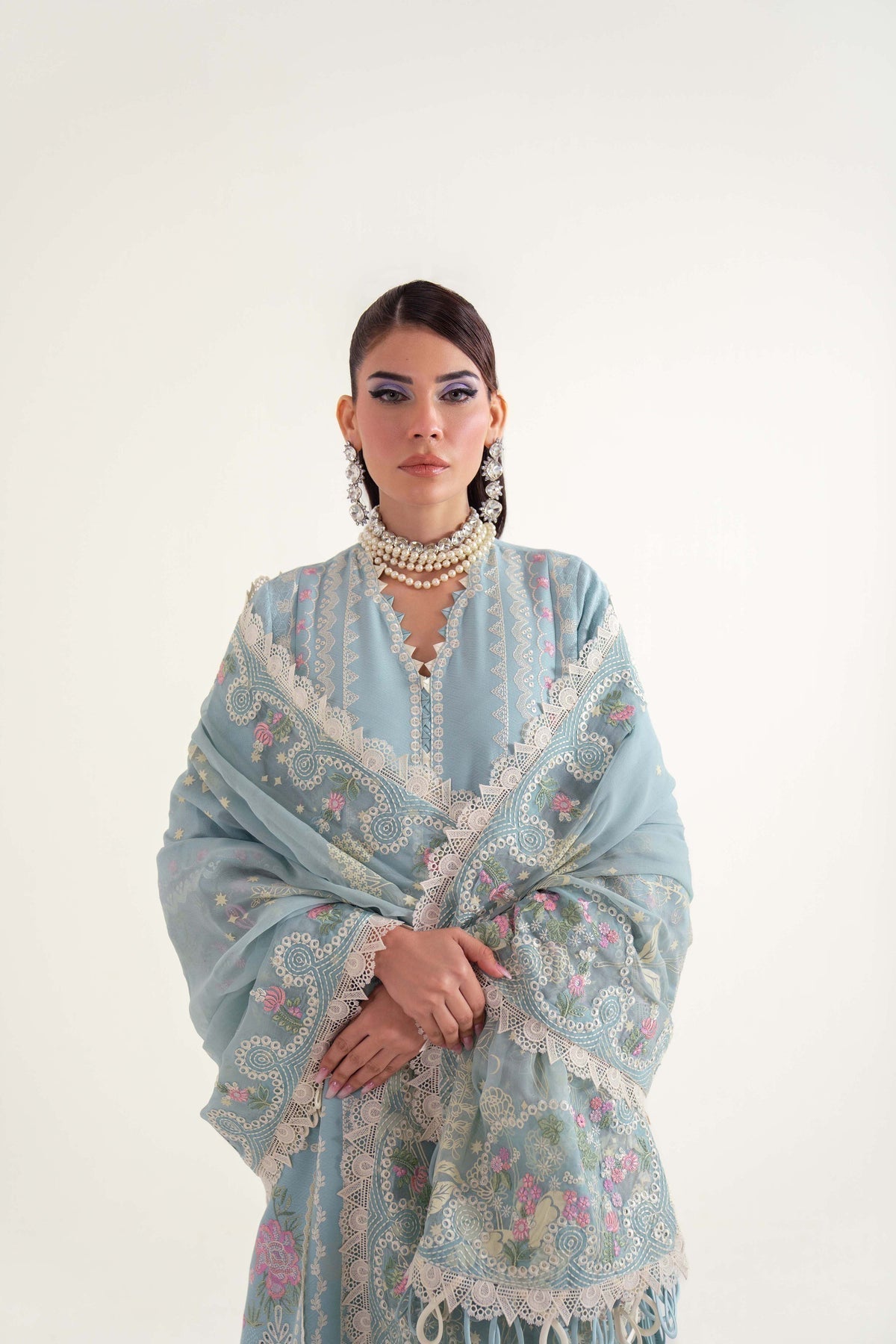 Sable Vogue | Luxury Lawn 25 | SL-06-25-V2