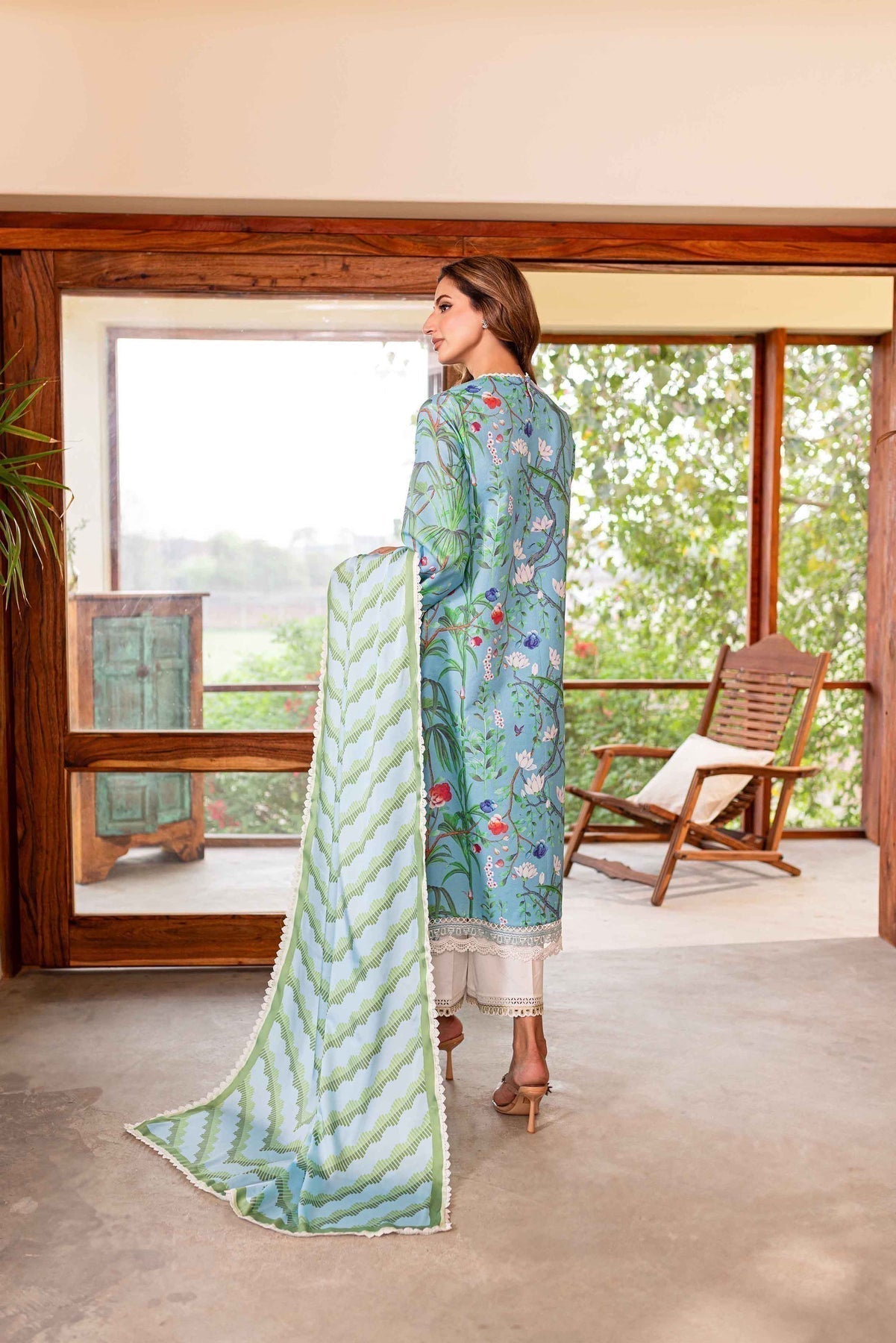 Sable Vogue | Shiree Lawn 24 | Flower Of Paradise - House Of Anaya