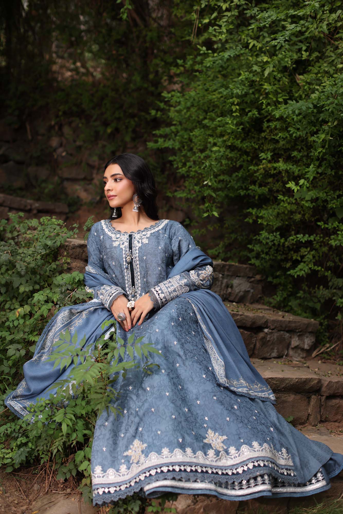 Noor by Saadia Asad | Suzaankari Winter 24 | D03