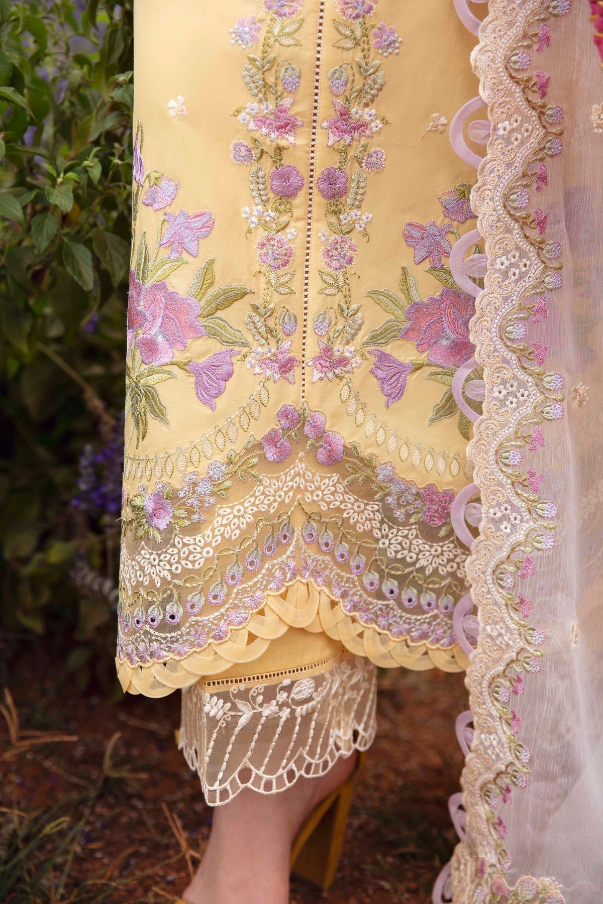 Sable Vogue | Luxury Lawn 24 | Maye - House Of Anaya