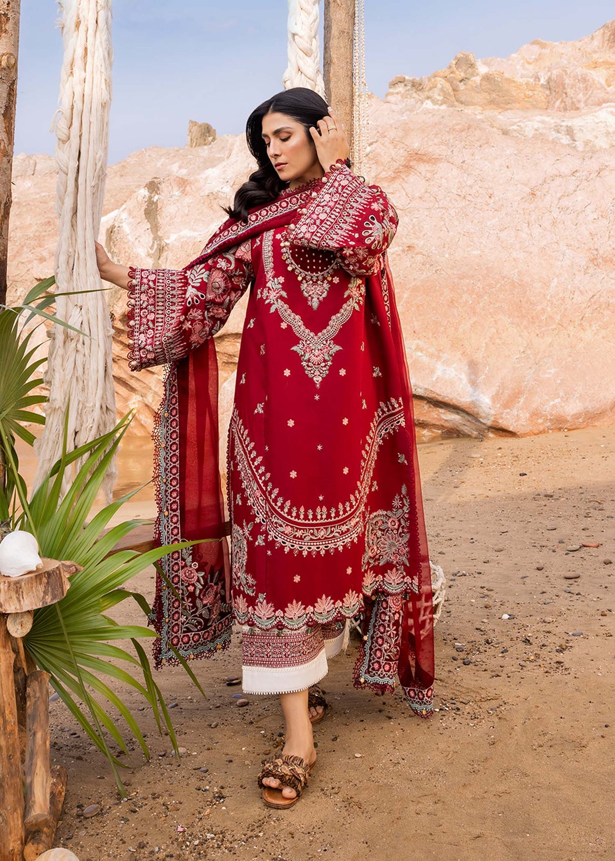 Sadaf Fawad Khan | Siraa Luxury Lawn 24| Calah (A) - House Of Anaya