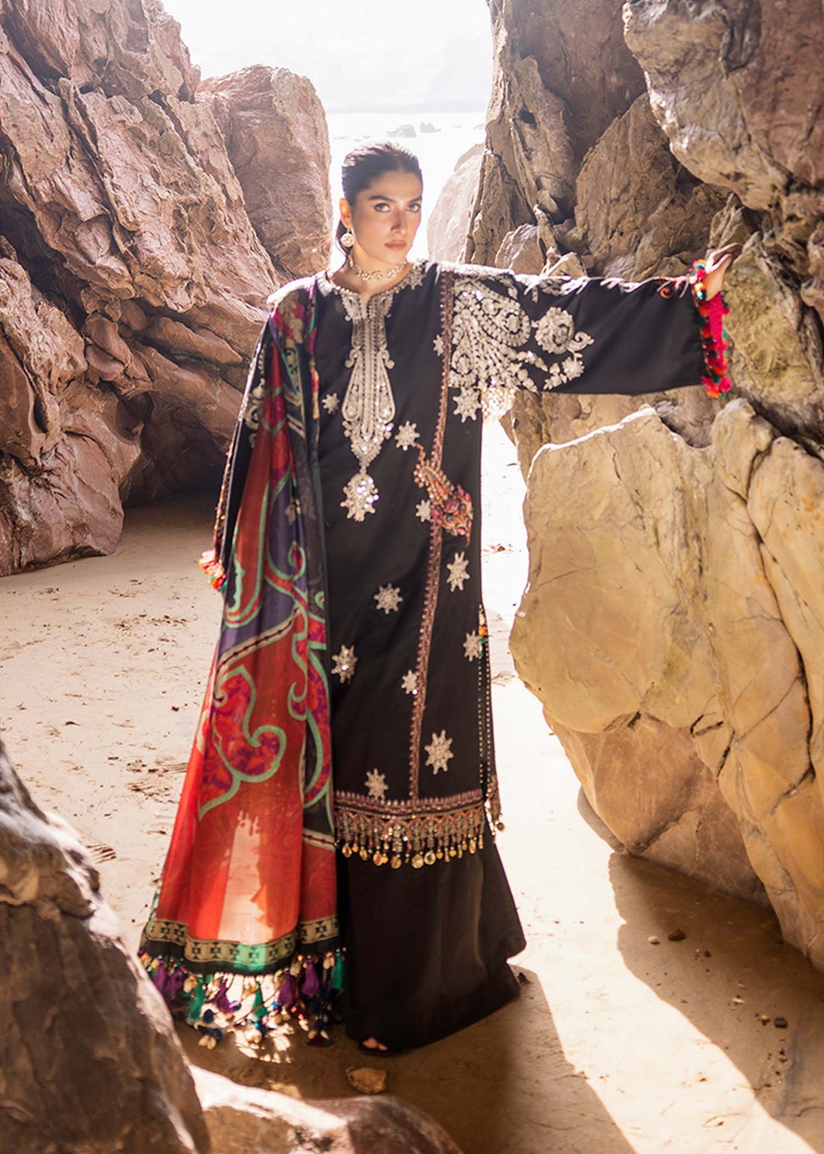 Sadaf Fawad Khan | Siraa Luxury Lawn 24| Nuha (A) - House Of Anaya