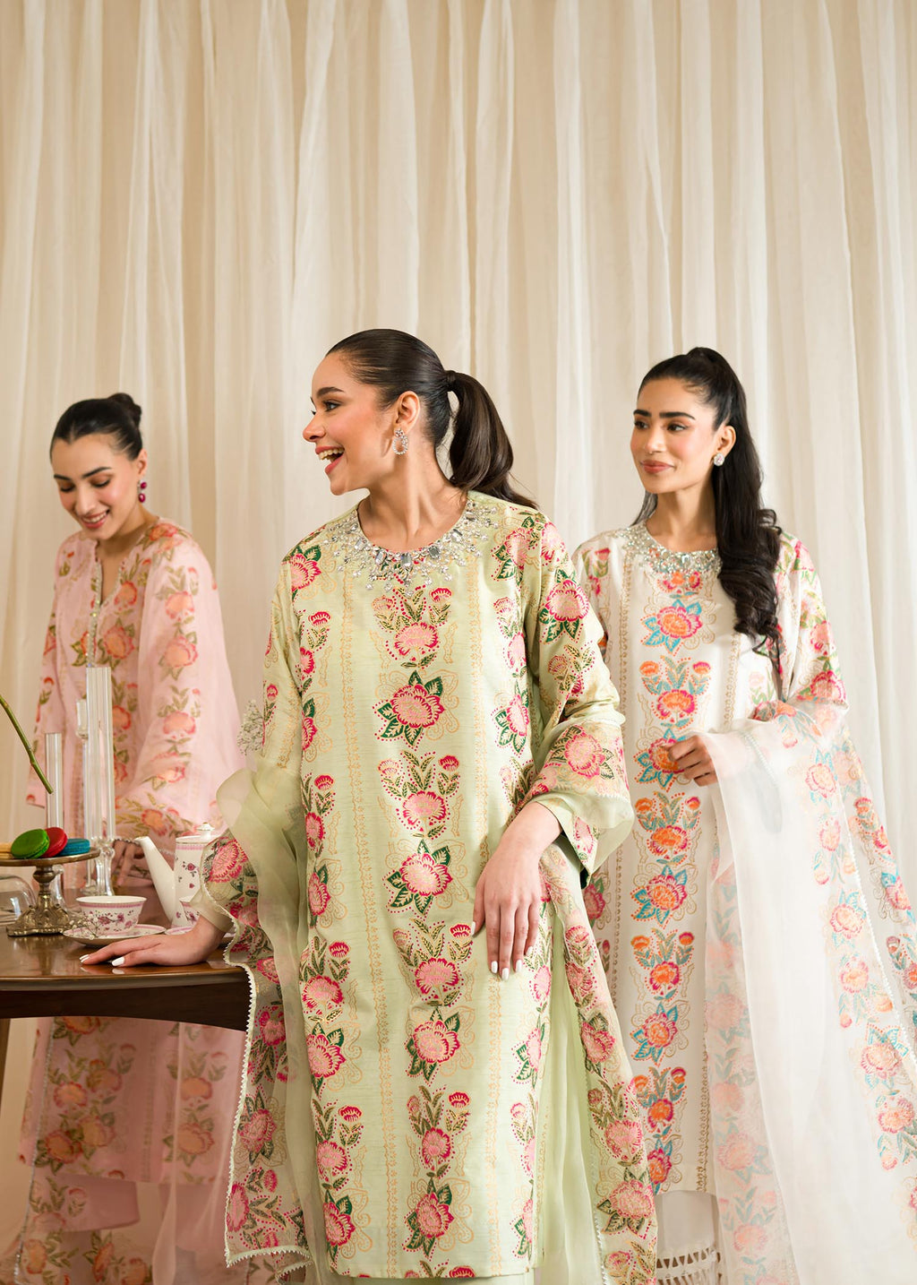 Sadaf Fawad Khan | Eid Pret 24 | Sanem - House Of Anaya