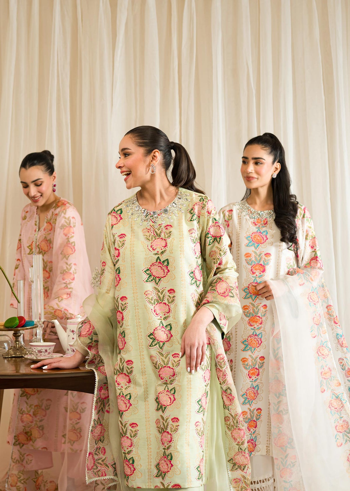 Sadaf Fawad Khan | Eid Pret 24 | Sanem - House Of Anaya