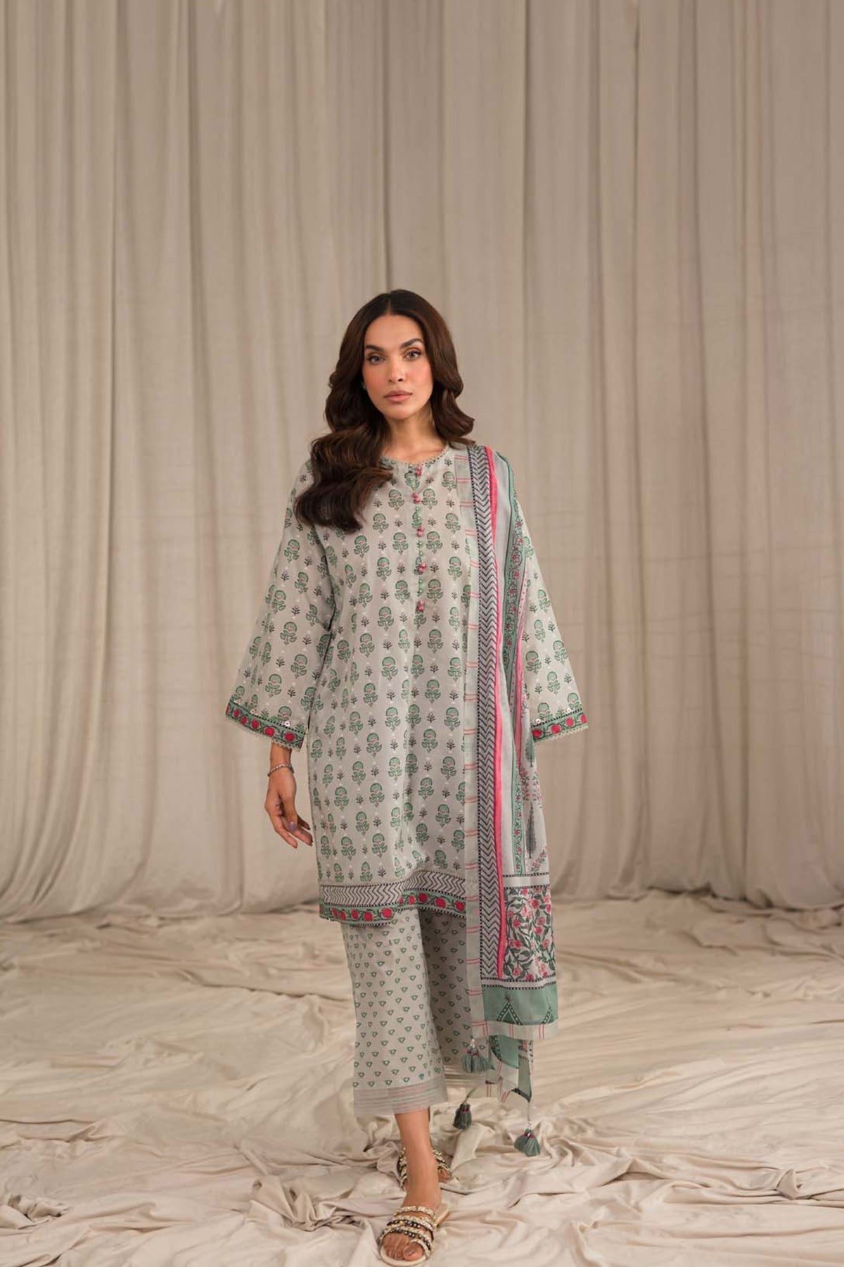 Sahar | Print Edit SS24 | P-18 - Riwayat-e-Khas