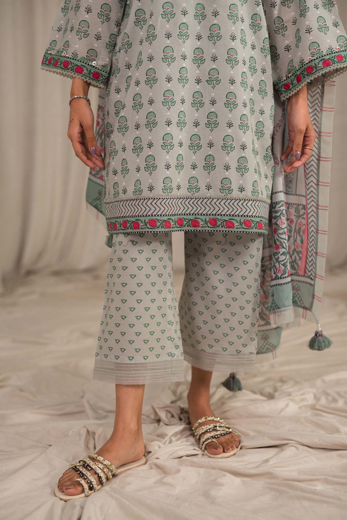 Sahar | Print Edit SS24 | P-18 - Riwayat-e-Khas