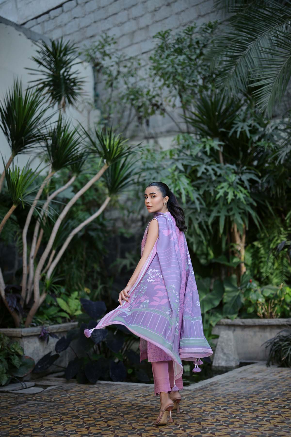 Sahar | Print Edit SS24 | P-07 - Riwayat-e-Khas