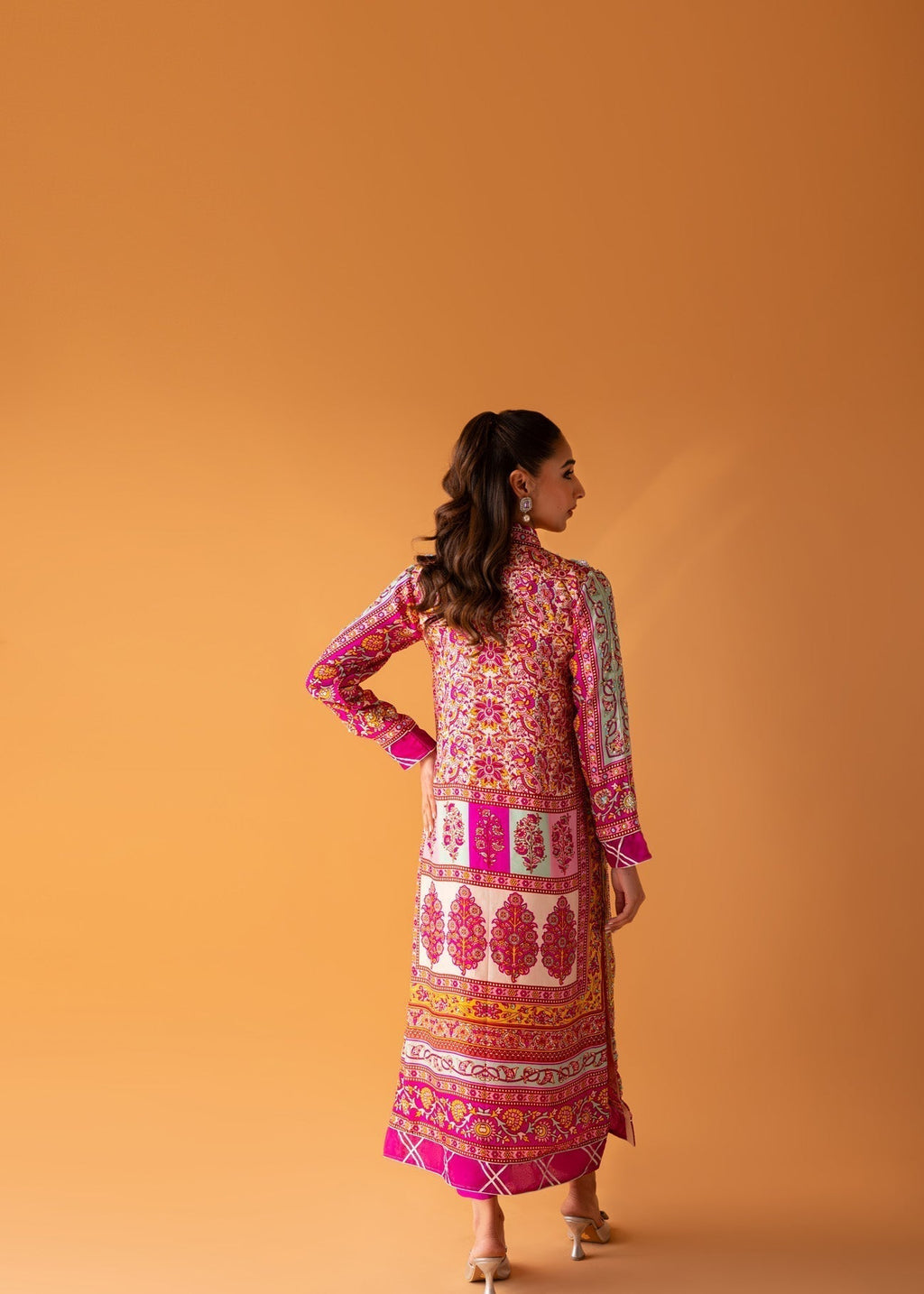 Sammy K | Taara Collection | KAFIYA - Riwayat-e-Khas