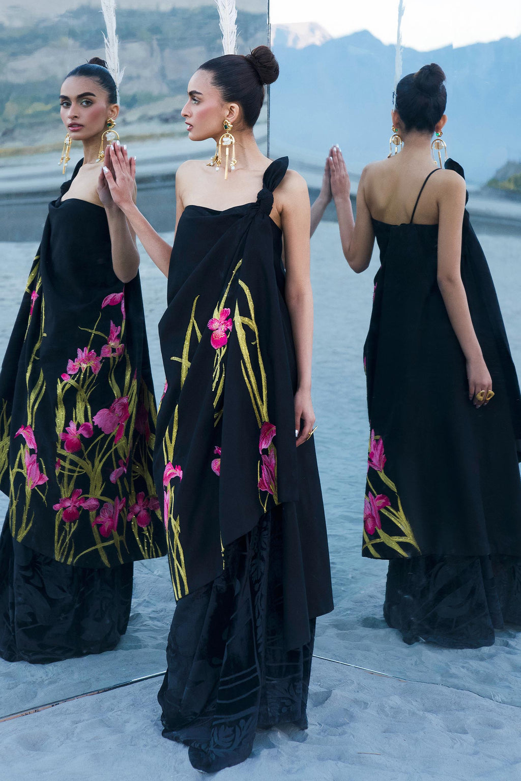 Sana Safinaz | Winter Shawl 24 | S241-003A-3CP - House Of Anaya